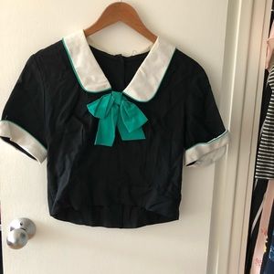 Vintage collared cropped top